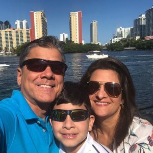 Meet your Posher, Manuel